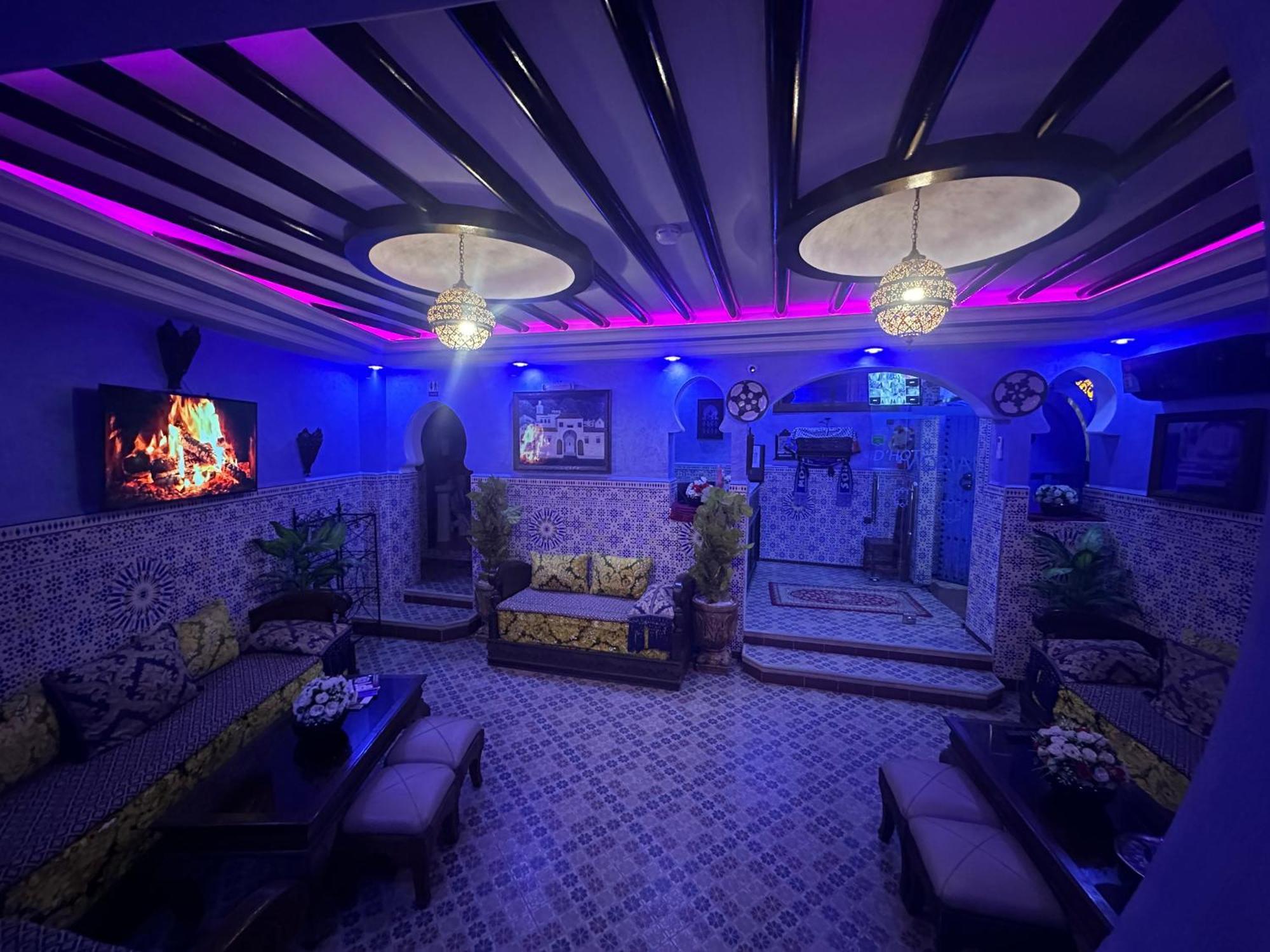 Maison D'Hotes Afassi 셰프샤우엔 외부 사진
