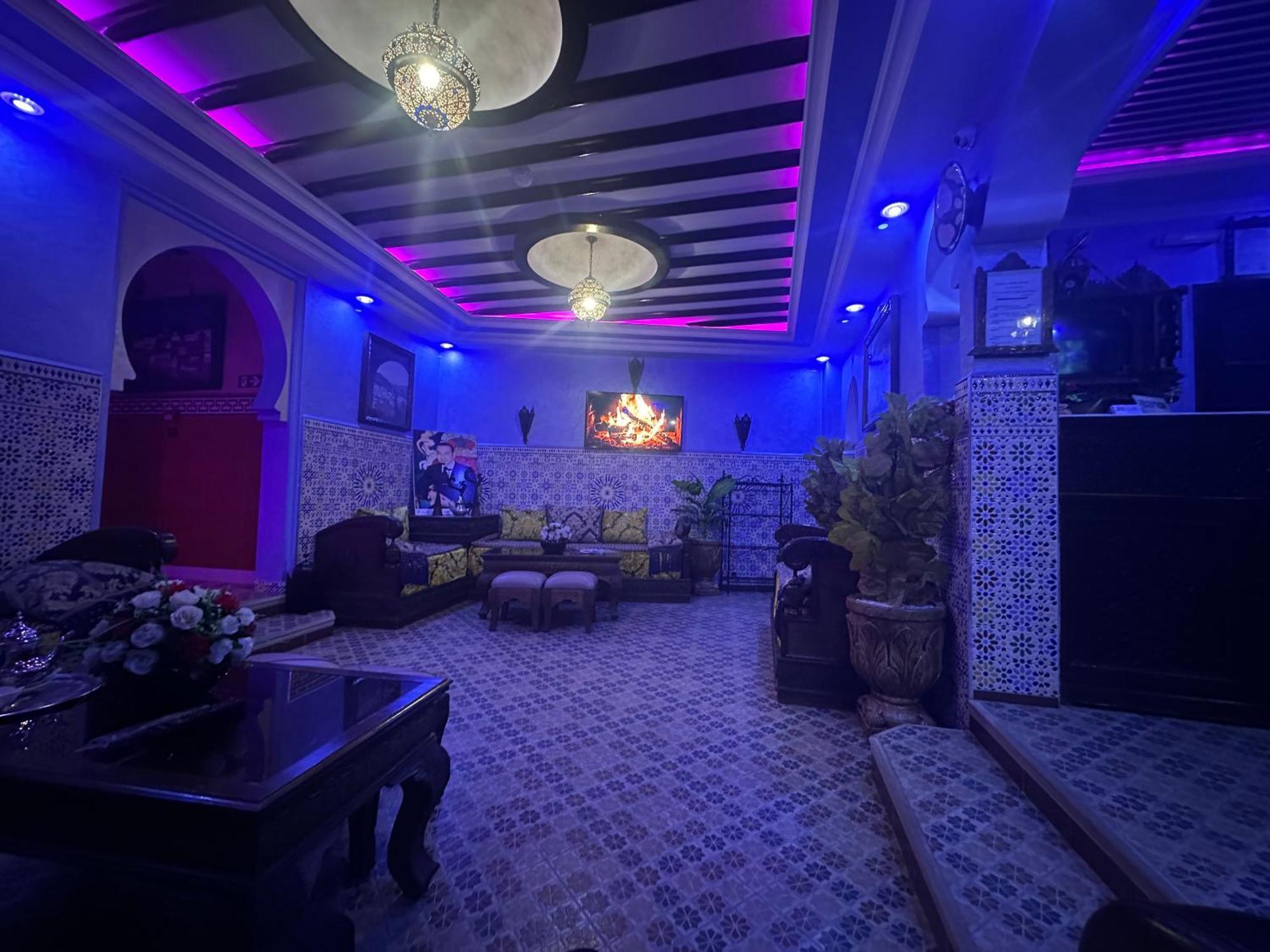 Maison D'Hotes Afassi 셰프샤우엔 외부 사진